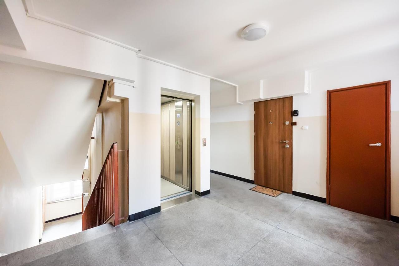 Ochota Artistic Space Apartment Warsaw Exterior photo